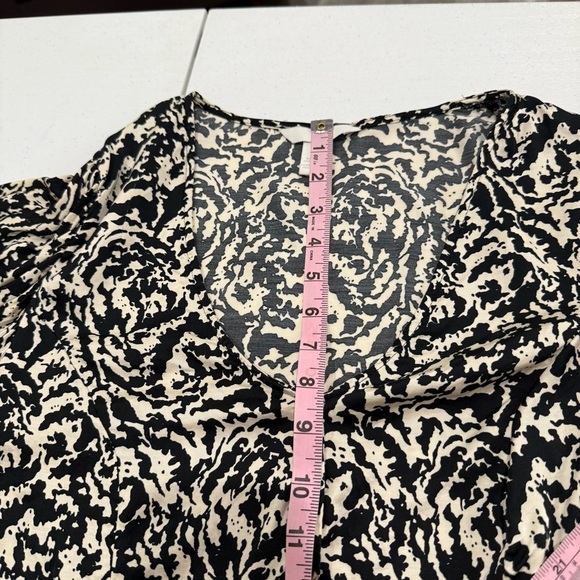 H&M Patterned Blouse Wide Long Sleeves Short Black & Cream Women’s Size Large - Picture 8 of 15